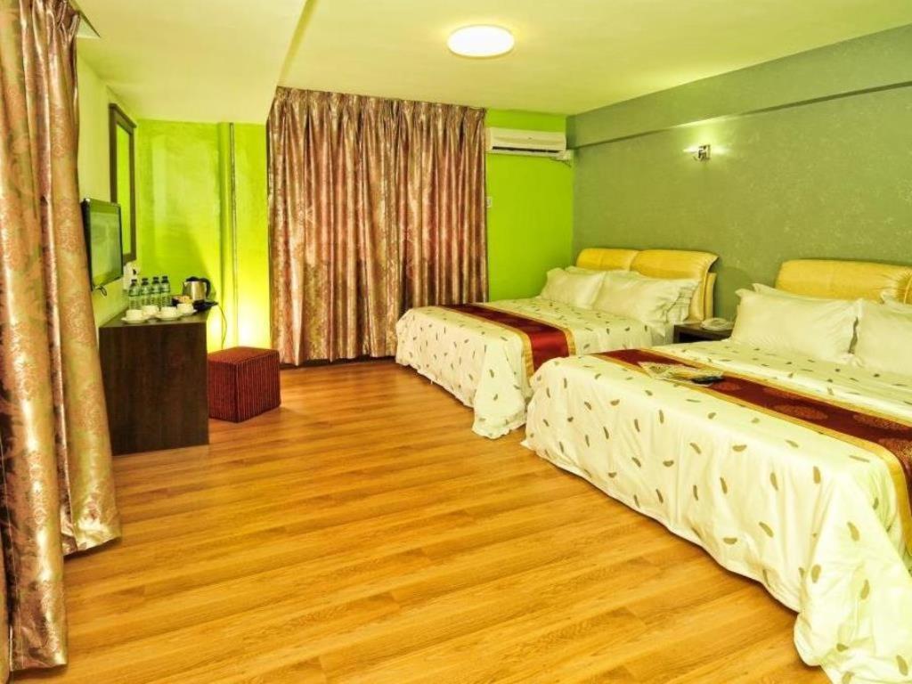 Hotel Zamburger Grand City Malacca Exteriör bild